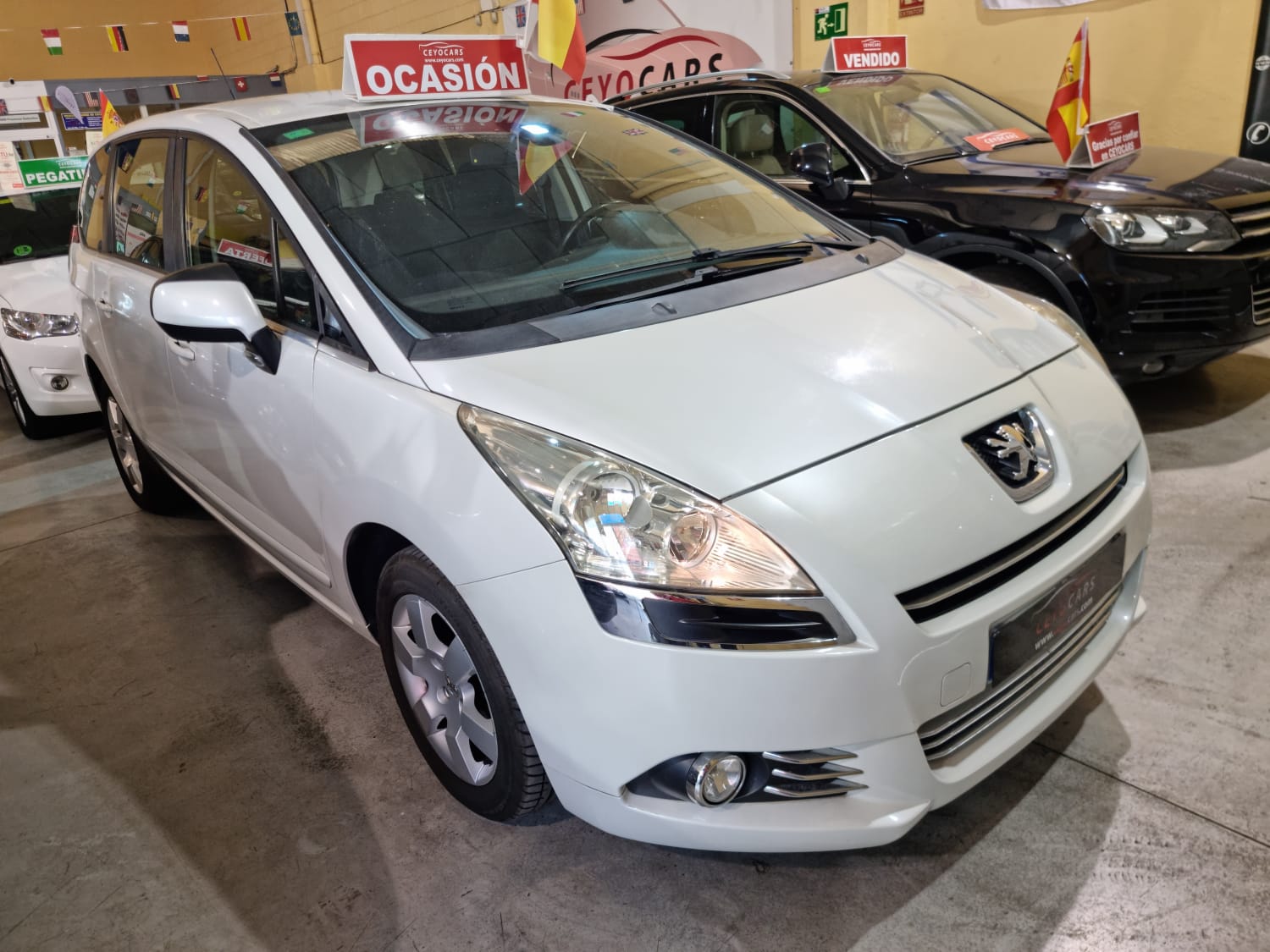 Peugeot 5008 1.6HDI SPORT PACK