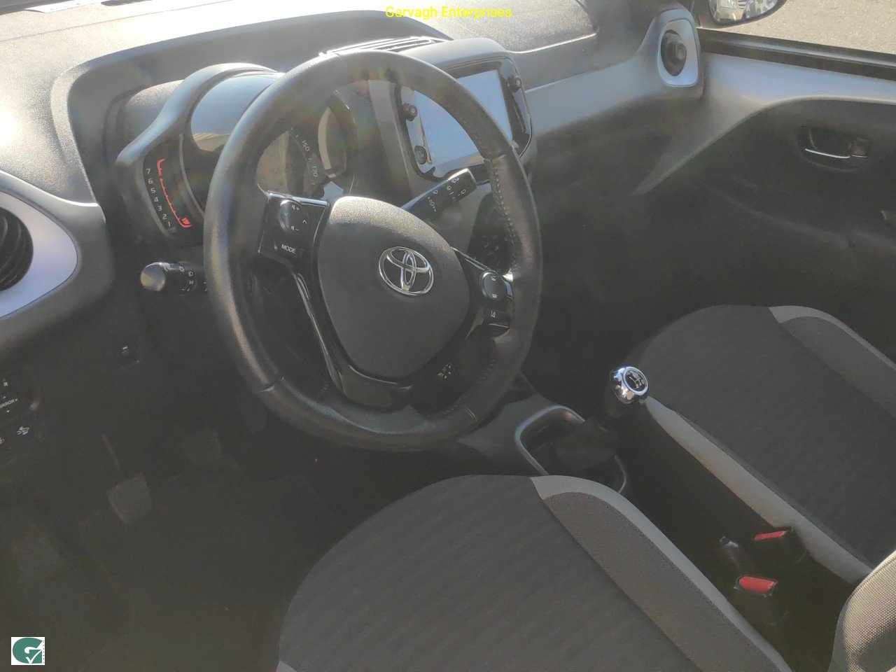  Toyota AYGO 70CV  X-PLAY