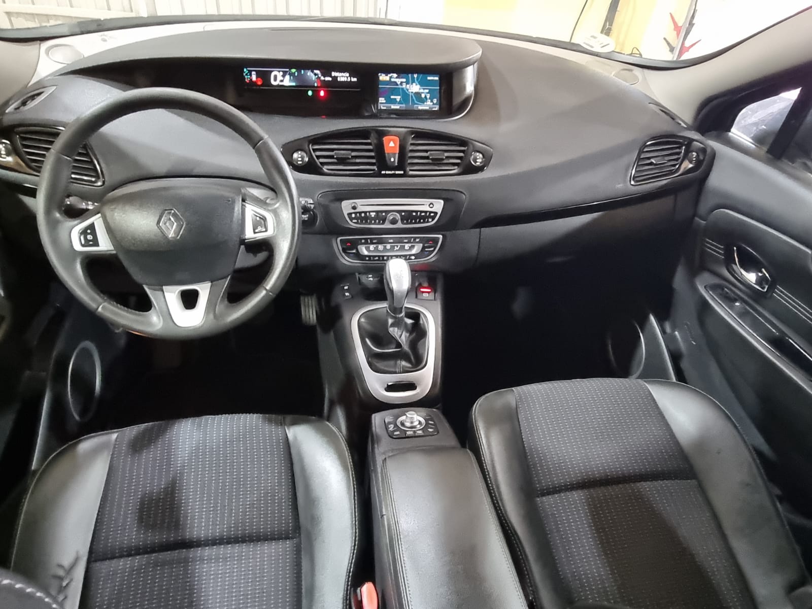 Renault Scenic 1.5DCI DYNAMIQUE EDC