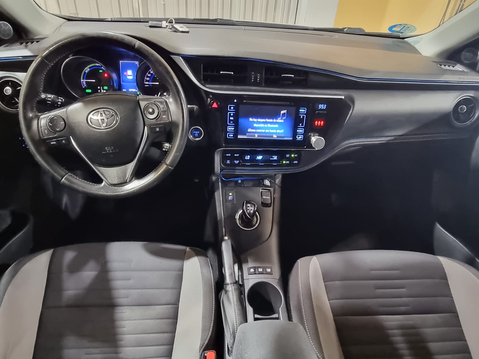 Toyota Auris HYBRID 140H ACTIVE 136 CV