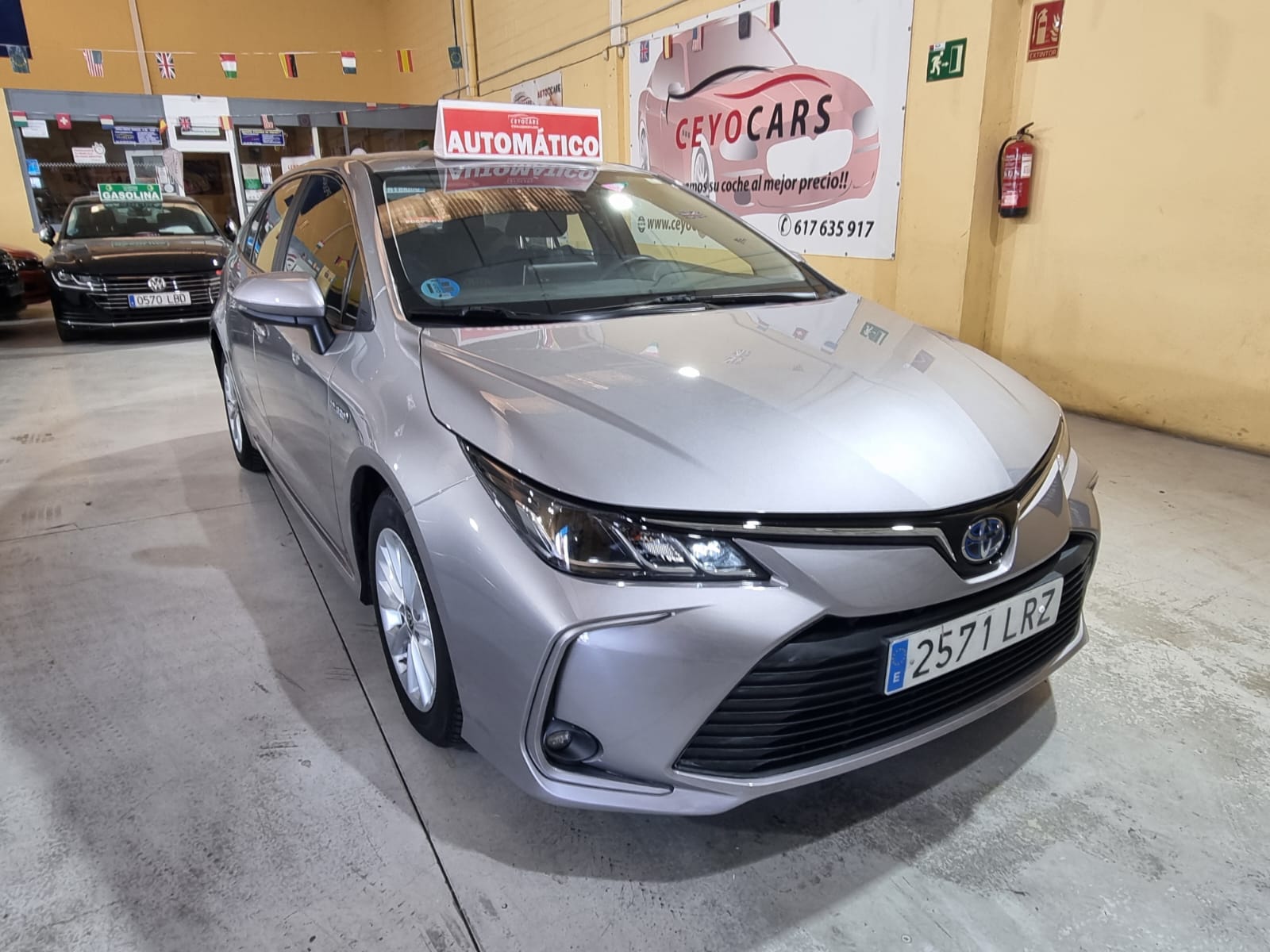 Toyota Corolla 1.8 125H Active TECH E-CVT SEDAN 122 CV